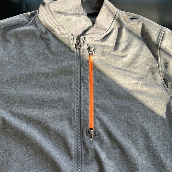 Lulu Lemon Zip up - Picture 3 of 5